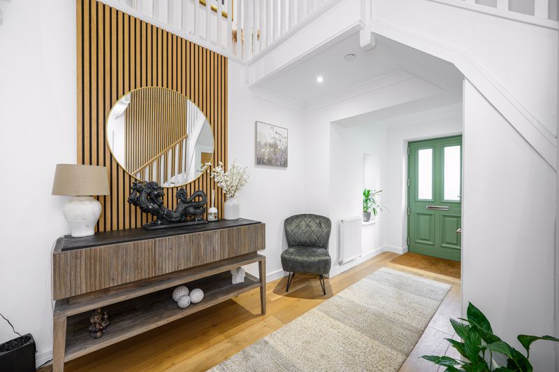 Entrance Hall- click for photo gallery